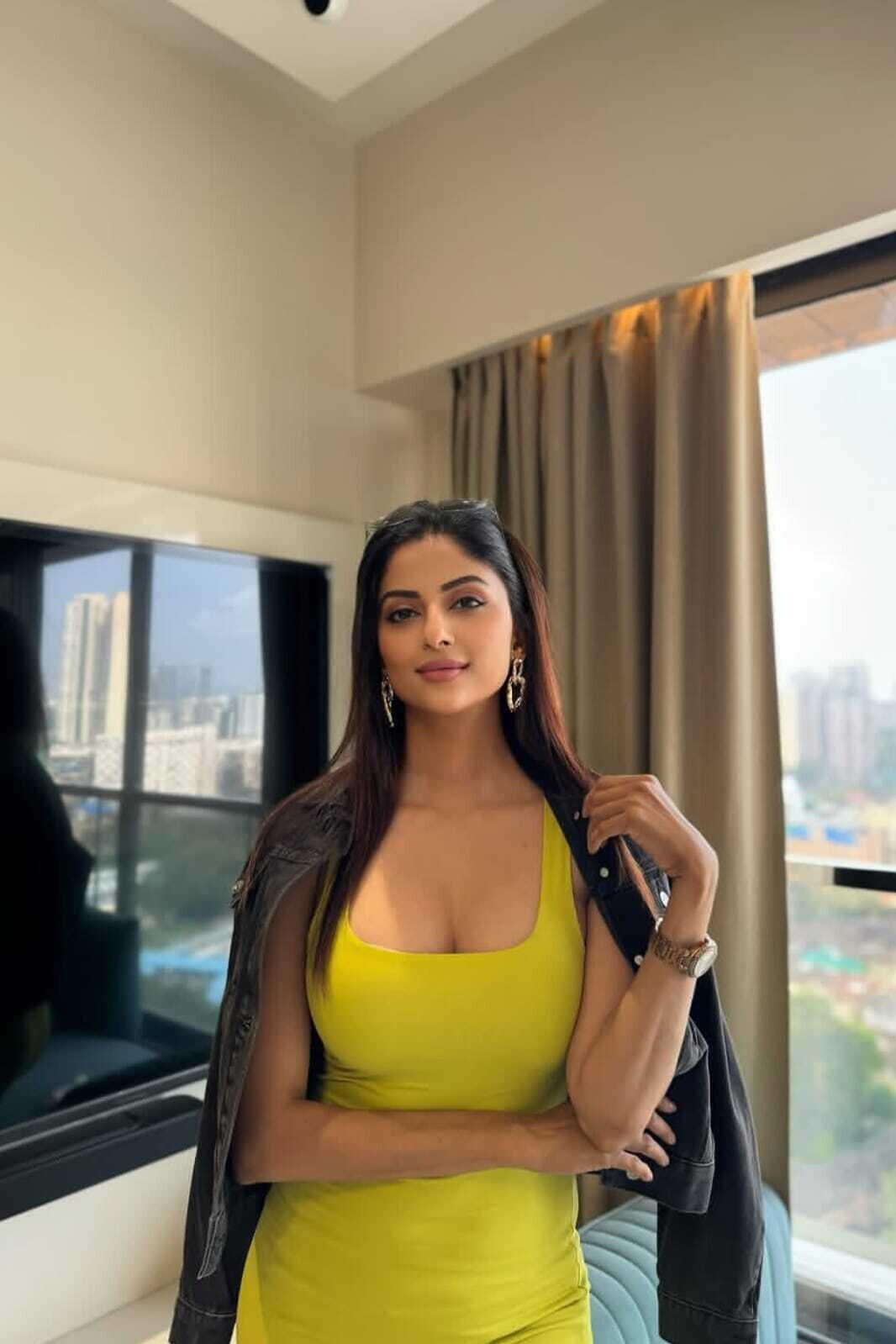 Jasleen Indian