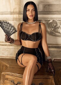 SOFIA MILF